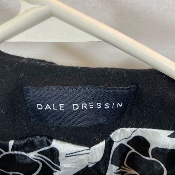 Dale Dressin Brand Black Wool Blend Ruffle Front Jacket Size Medium - Picture 13 of 16